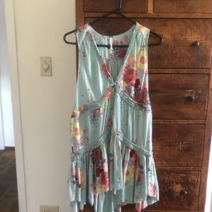 Free People floral tunic top S ruffles!